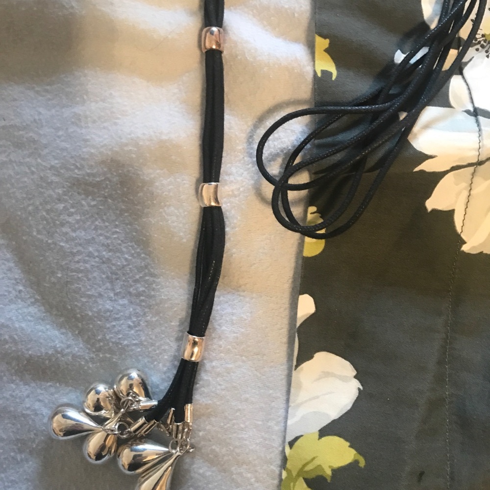 Robert Lee Morris SS & leather adjustable necklace - Picture 3 of 7